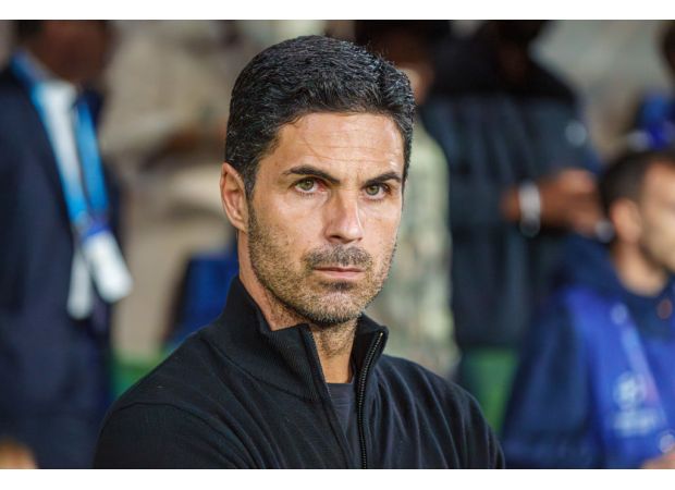 Merson discusses Arteta's dilemma and predicts outcome of Man City vs Arsenal game.