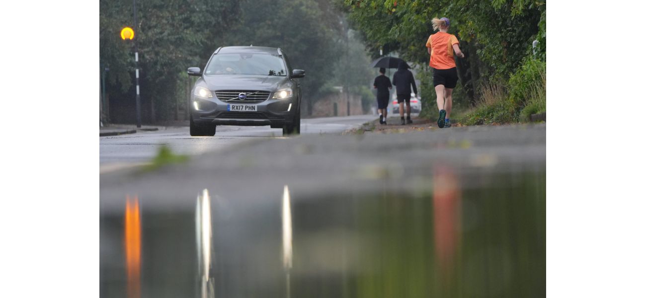 UK map predicts heavy rain in some areas, with amber weather warning issued.