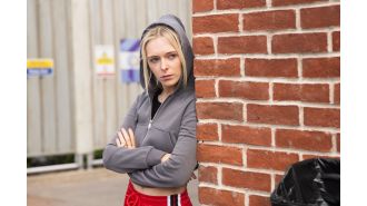 In Coronation Street, Lauren discovers suspicious evidence that confirms Joel's evil plan.