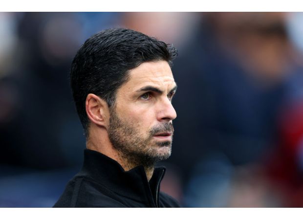 A Manchester City player criticizes Arsenal as 'dirty' after a tense tie between the two teams.