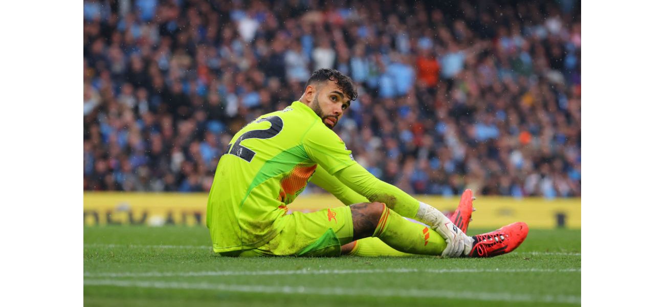 Arsenal's strong defense makes them favorites in tight title race against Manchester City.