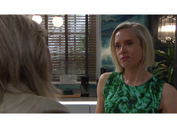 Soap star leaves social media suddenly, promises to reconnect in the future.