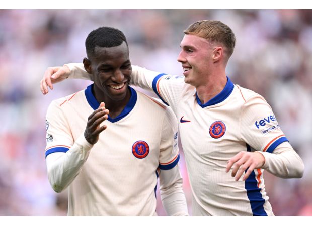 Chelsea player praised by coach for impressive performance against West Ham, expected to have a successful season ahead.