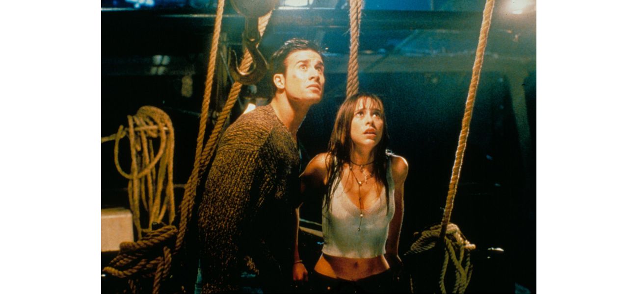 90s horror movie star returns for sequel after 30 years.