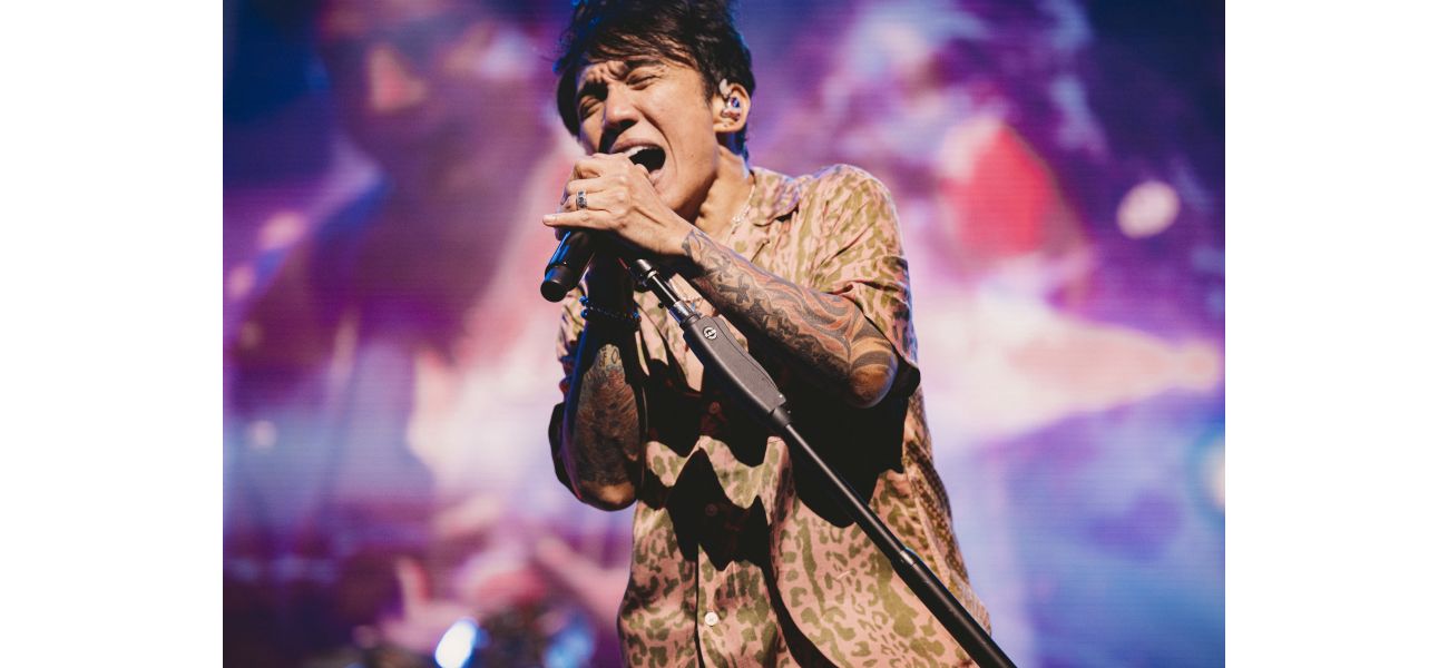 Lead singer of Journey, devastated and seeking feedback from fans on whether or not he should leave the band.