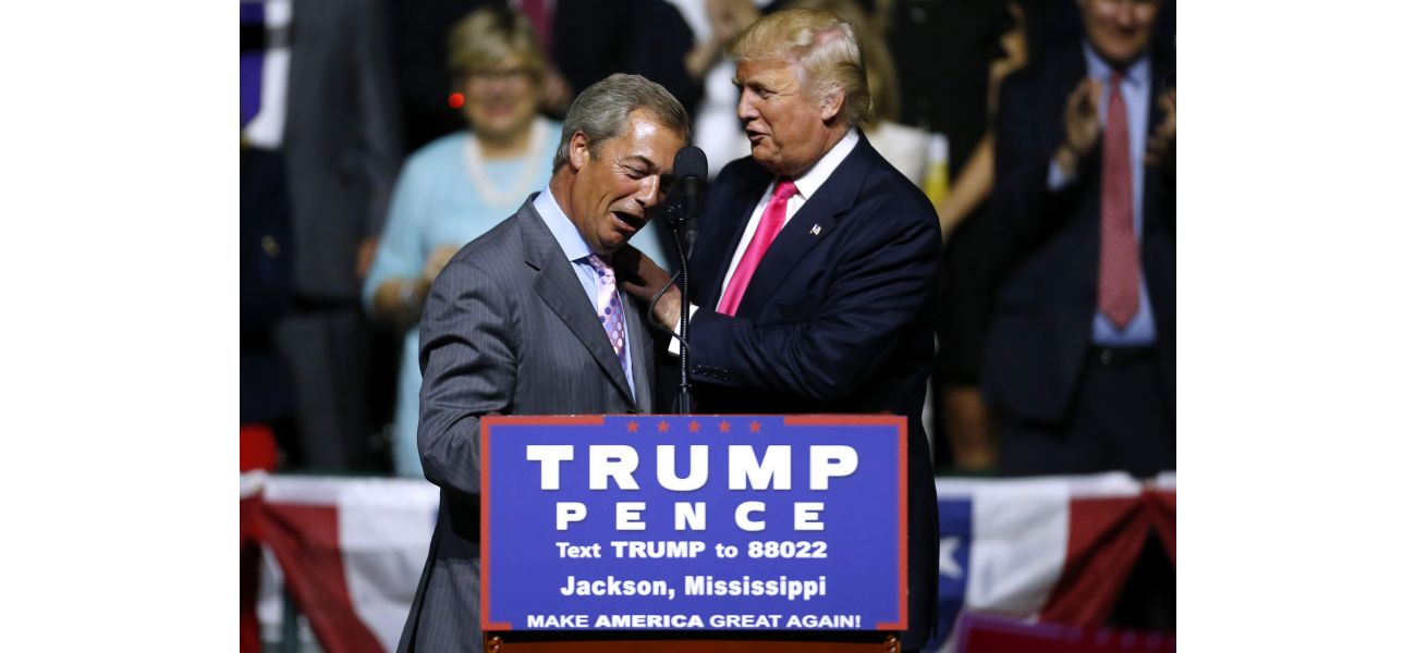 Labour karaoke performers spoof Farage and Trump with Grease-inspired masked singing.