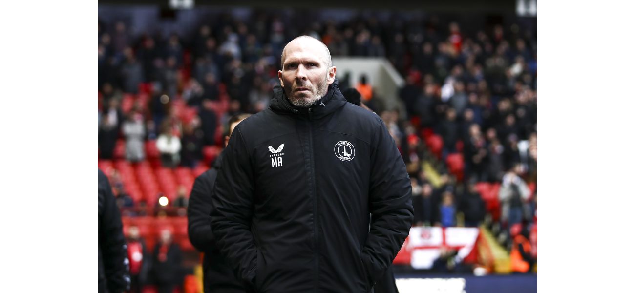 Former Manchester United player rejects job offer to go back to Old Trafford, where he used to play for the youth team.
