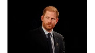 Harry praises Diana for inspiring three young charity workers.