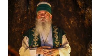 Possible paraphrase: A new microstate similar to the Vatican may emerge in the near future.