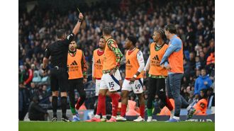 Seaman shocked by silent Arsenal player's actions vs Man City.