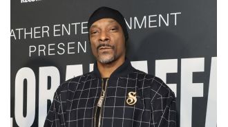 Snoop Dogg doesn't wear skinny jeans because he can't relate to them.