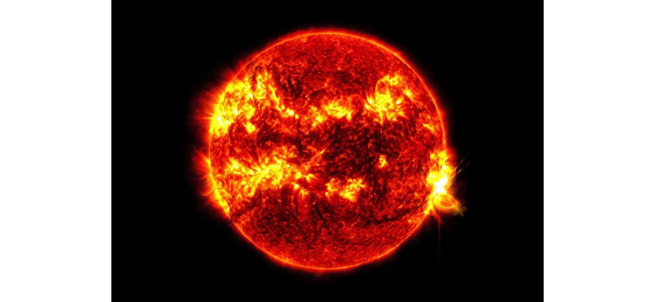Today, a powerful geomagnetic storm is expected to hit the Earth.