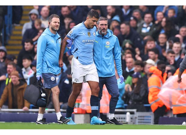 Soccer player Micah Richards shares his thoughts on Arsenal's chances of winning the Premier League following an injury to Rodri.