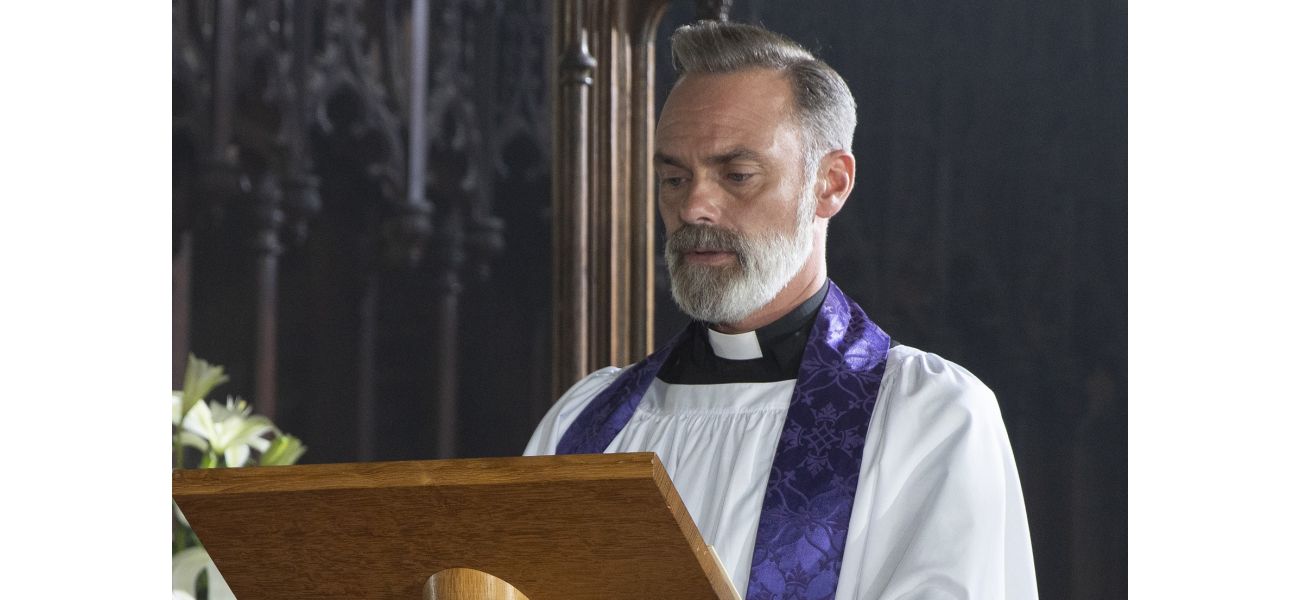 Fans of Coronation Street are concerned about actor Daniel Brocklebank's health after noticing a troubling sign.