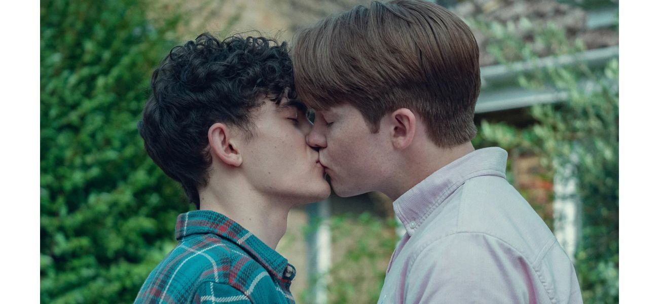 Actress from Netflix show suffered 'scabs' from intense 7-hour kissing scenes.