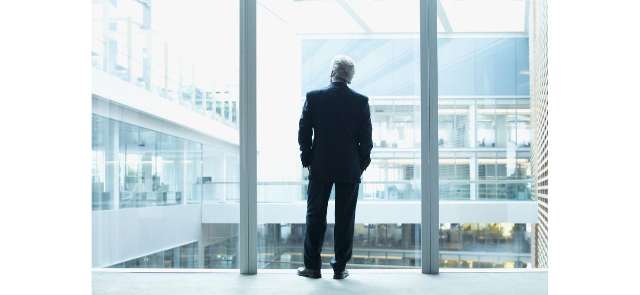 An executive's LinkedIn page exposes a common error employees are committing in the workplace.
