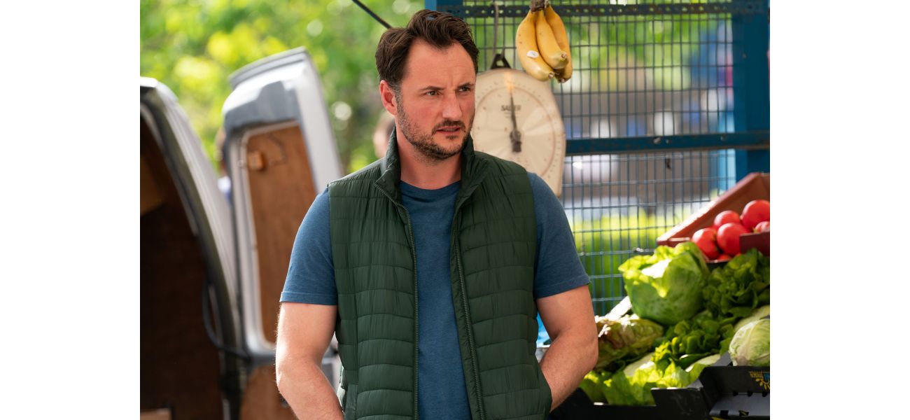 Fans of EastEnders have predicted an unexpected death in the show's 40th anniversary episode.