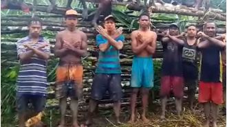 Travelers from Australia are stranded after the Kokoda Track is shut down without a specific time for reopening.