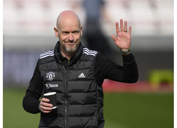 Man Utd has a three-year strategy to win the Premier League, which was shared during a staff meeting.