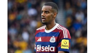 Isak's injury status for Newcastle vs Manchester City game discussed.