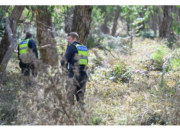 Police have abandoned their most recent efforts to find Samantha Murphy