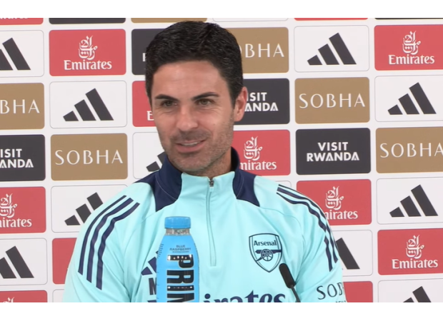 Arsenal's Mikel Arteta explains new signing's impressive intelligence on the field to fans.