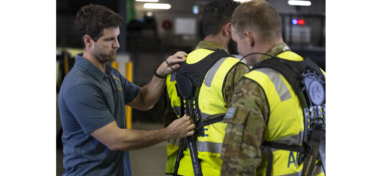 Australian soldiers will have a competitive advantage with the addition of a new 'exosuit'.