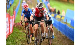 Swiss cyclist Muriel Furrer, 18, dies after crash at Road World Championships.