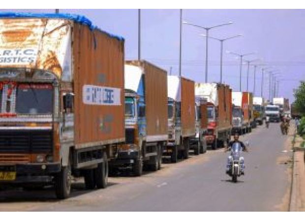 No parking of goods vehicles allowed on NHs in Jajpur, Odisha without authorization.