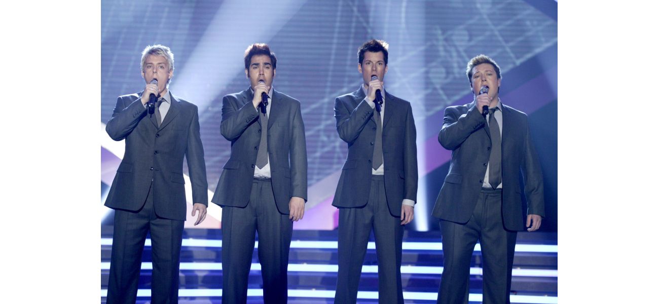G4 continues with 20th-anniversary tour despite loss of band member.