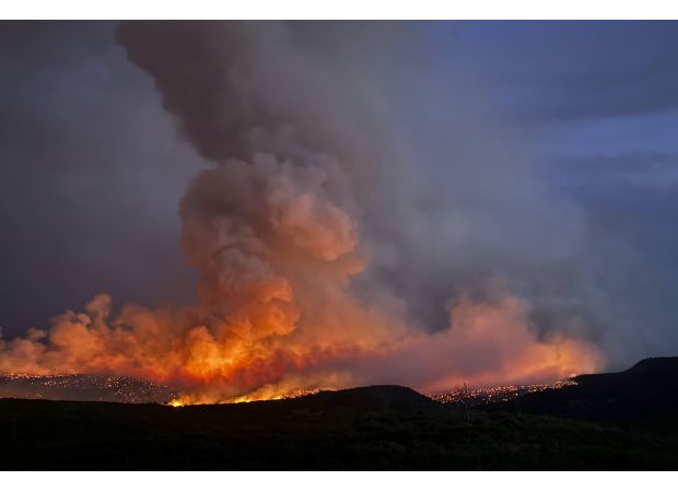 Man's dog cremation caused massive forest fire.