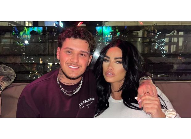 Katie Price and JJ Slater go on vacation despite bankruptcy.