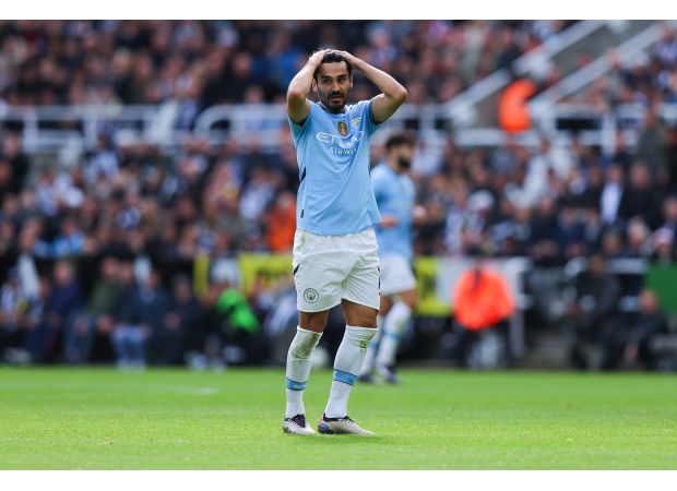 The Premier League title favorites have changed as bookmakers adjust their odds following Man City's latest draw.