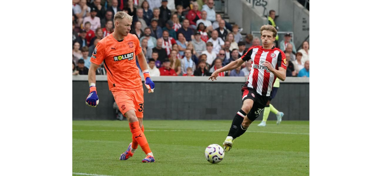 Bournemouth is making things worse for Southampton in their derby game, and it's a tempting opportunity.