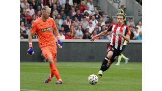 Bournemouth is making things worse for Southampton in their derby game, and it's a tempting opportunity.