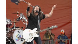 The band Foo Fighters plans to go on an indefinite break due to a controversial incident involving lead singer Dave Grohl.