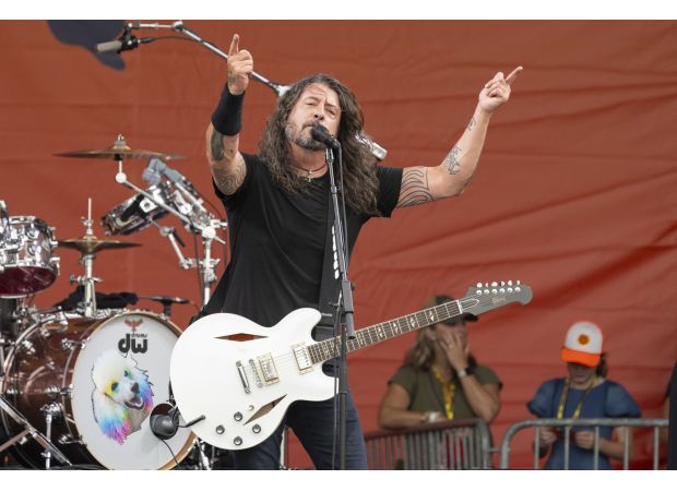 The band Foo Fighters plans to go on an indefinite break due to a controversial incident involving lead singer Dave Grohl.