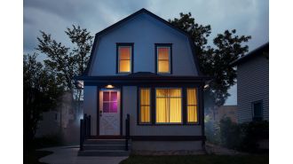 Stay in the home of a 1980s celebrity for only £5 per night on Airbnb.