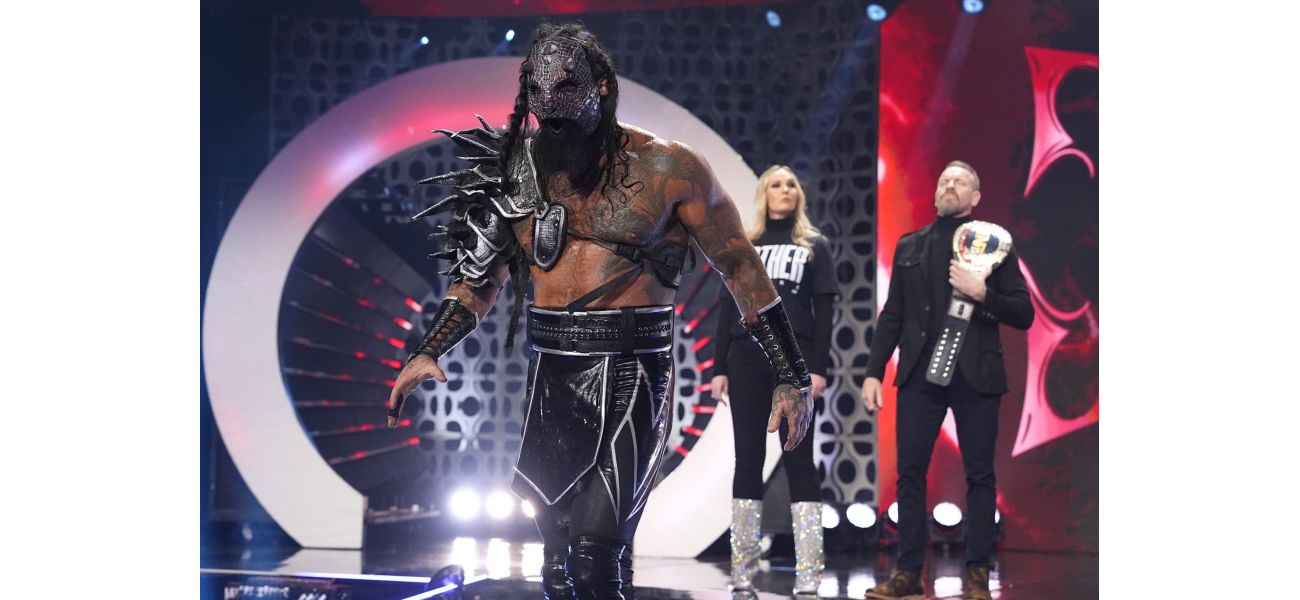 A 39-year-old wrestling star hospitalized with oxygen after unexpected collapse.