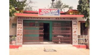 A 12th grade student in Odisha sustained serious injuries after allegedly being pushed from a second-floor hostel building.