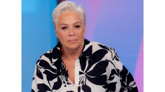 Actress Denise Welch blames stalker's early prison release for contributing to women's deaths.