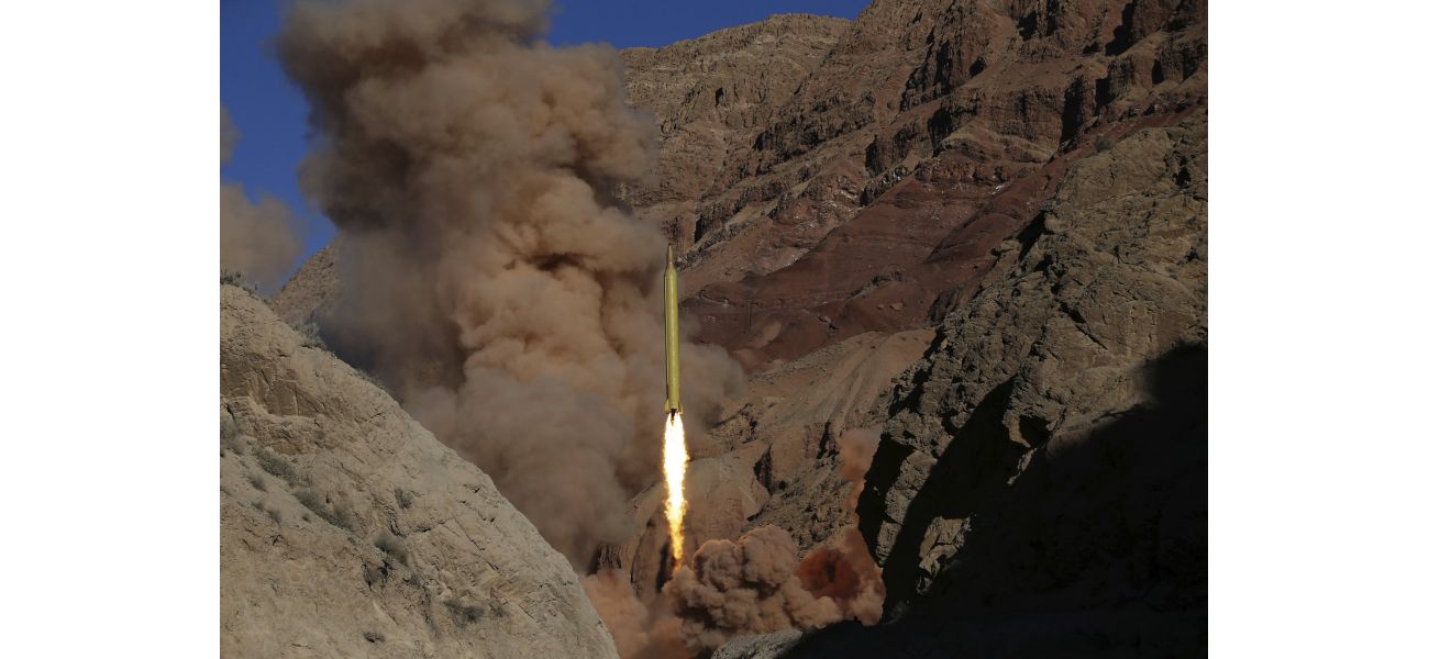 US warns about incoming Iran ballistic missile attack on Israel