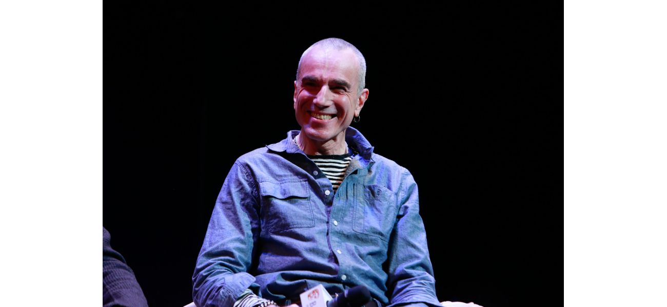 3-time Oscar winner comes out of retirement to star in son's first film at age 26