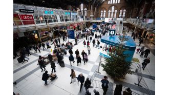 UK's busiest train station will shut down for 8 days during the holiday season.