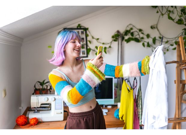 eBay's new policy hurts Depop and Vinted sellers by lowering costs.