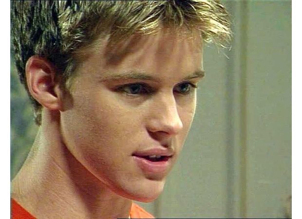 90s heart-throb's appearance drastically changed in recent Disney show.