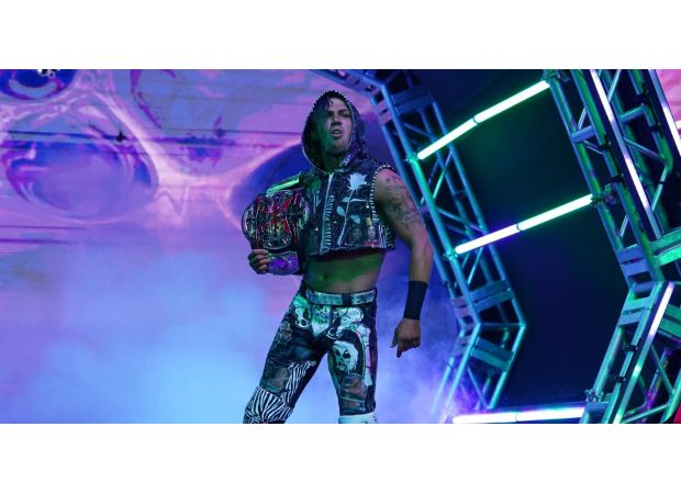 A fired WWE wrestler hopes to make a comeback and redeem himself after a scandal involving a controversial selfie.