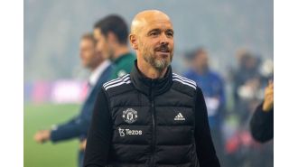 Ex-Man Utd player Carragher believes convincing fans to support new coach to replace ten Hag will be difficult.