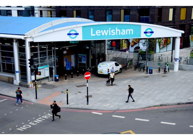 Train delays in London due to three signal failures causing commuter chaos.