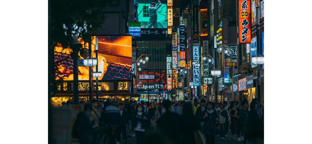 French man arrested in Tokyo for allegedly killing a senior citizen by pushing them in a bar area.